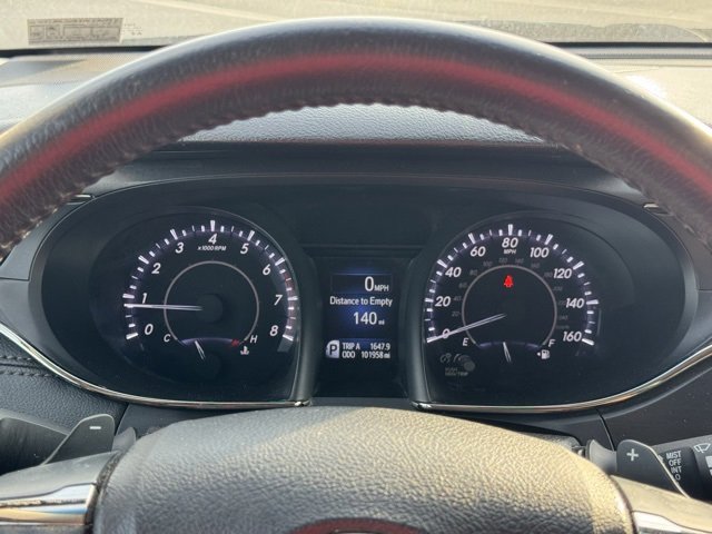 Used 2018 Toyota Avalon XLE image 16