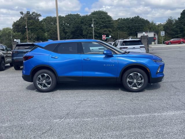 New 2026 Chevrolet Blazer LT FWD image 2