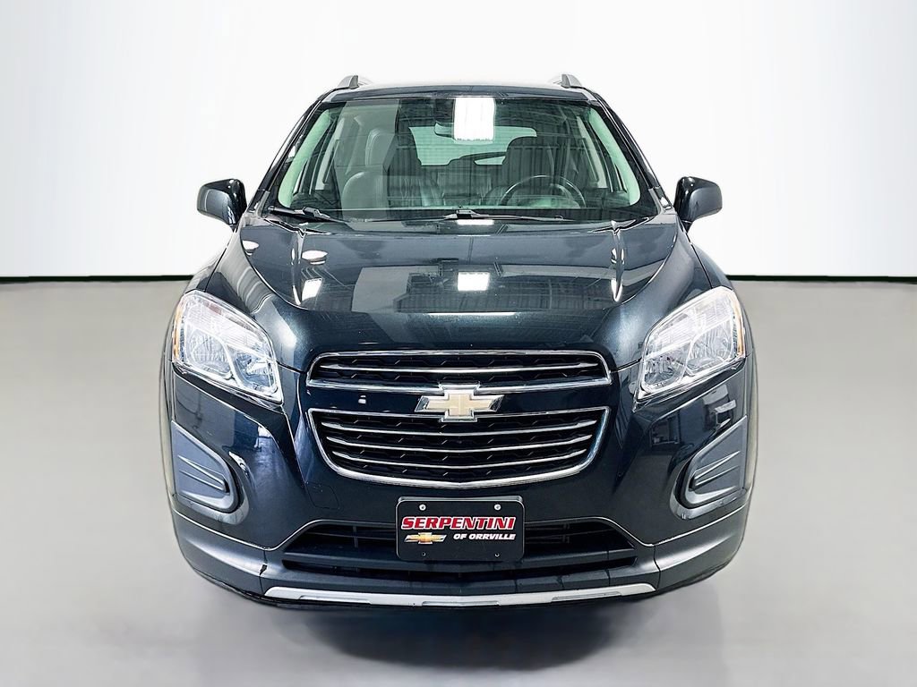 Used 2016 Chevrolet Trax LT w/ LT Convenience Package image 2
