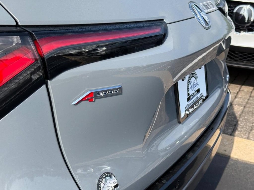 New 2026 Acura ADX A-Spec w/ Advance Package AWD/4WD image 4