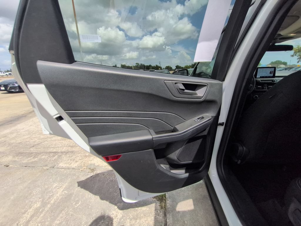 Used 2025 Ford Escape Active FWD image 26