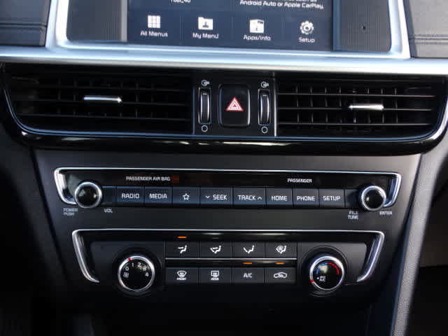 Used 2020 Kia Optima LX image 29