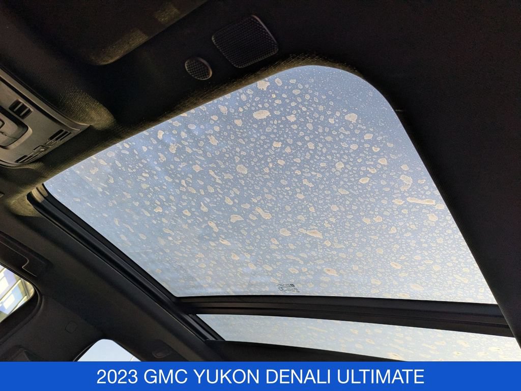Used 2023 GMC Yukon Denali Ultimate AWD/4WD image 31