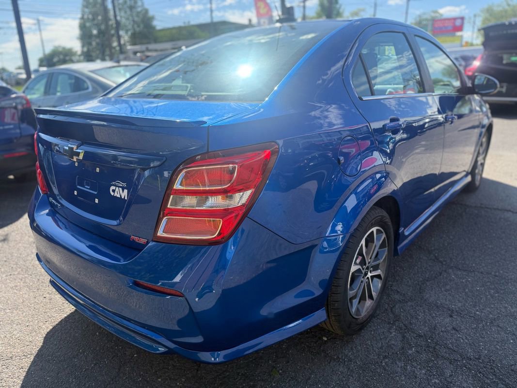 Used 2019 Chevrolet Sonic LT w/ RS Package FWD image 7
