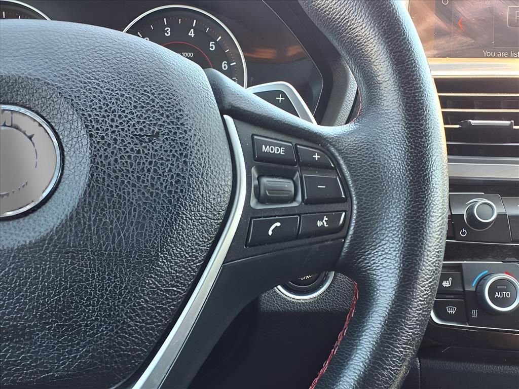 Used 2018 BMW 330i xDrive Sedan w/ Convenience Package image 25