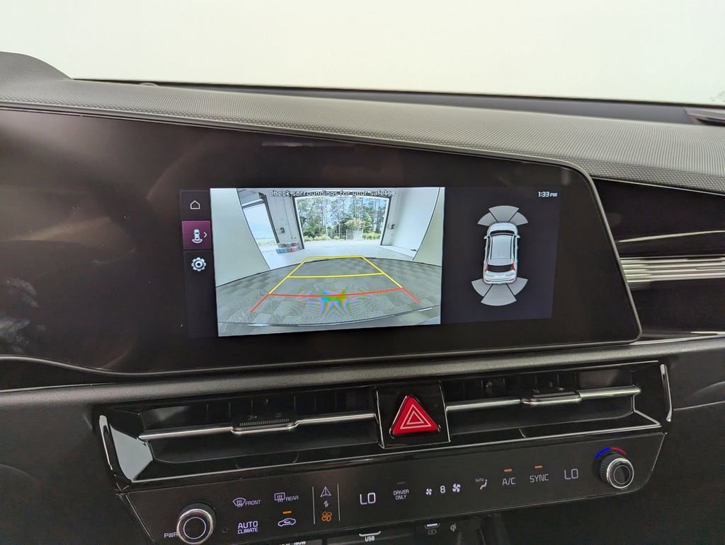 New 2025 Kia Niro SX image 26