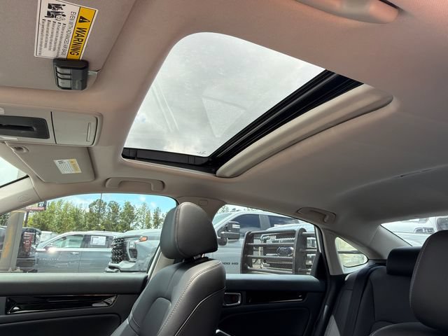 Used 2024 Honda Civic Touring image 32