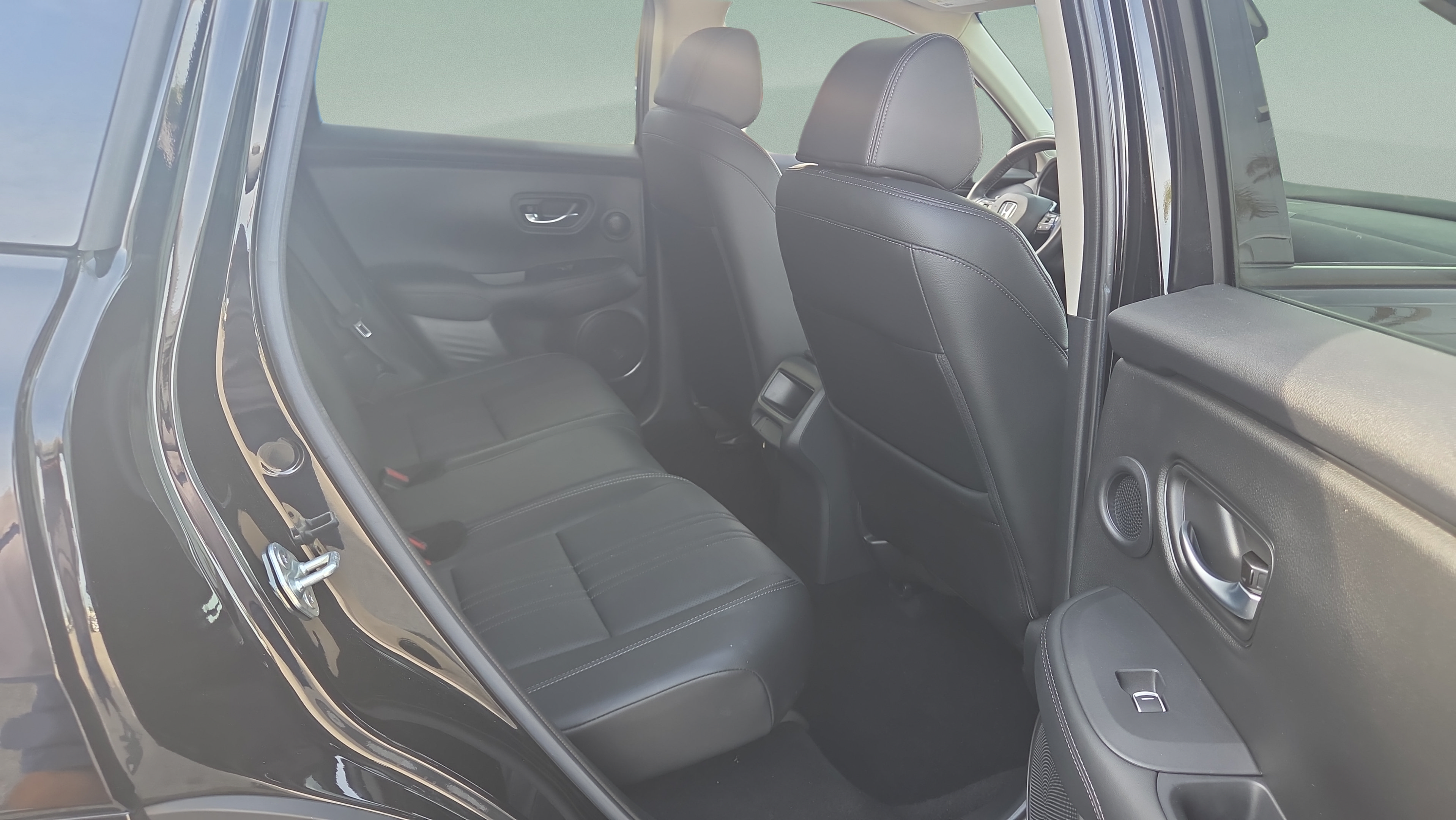 Certified 2025 Honda HR-V EX-L image 15
