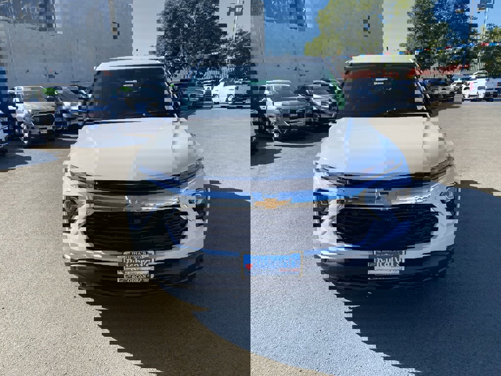 Used 2026 Chevrolet TrailBlazer LS w/ LS Convenience Package image 12