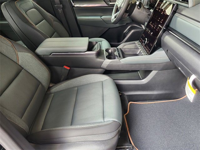 New 2026 GMC Terrain AT4 w/ Convenience Package III image 11