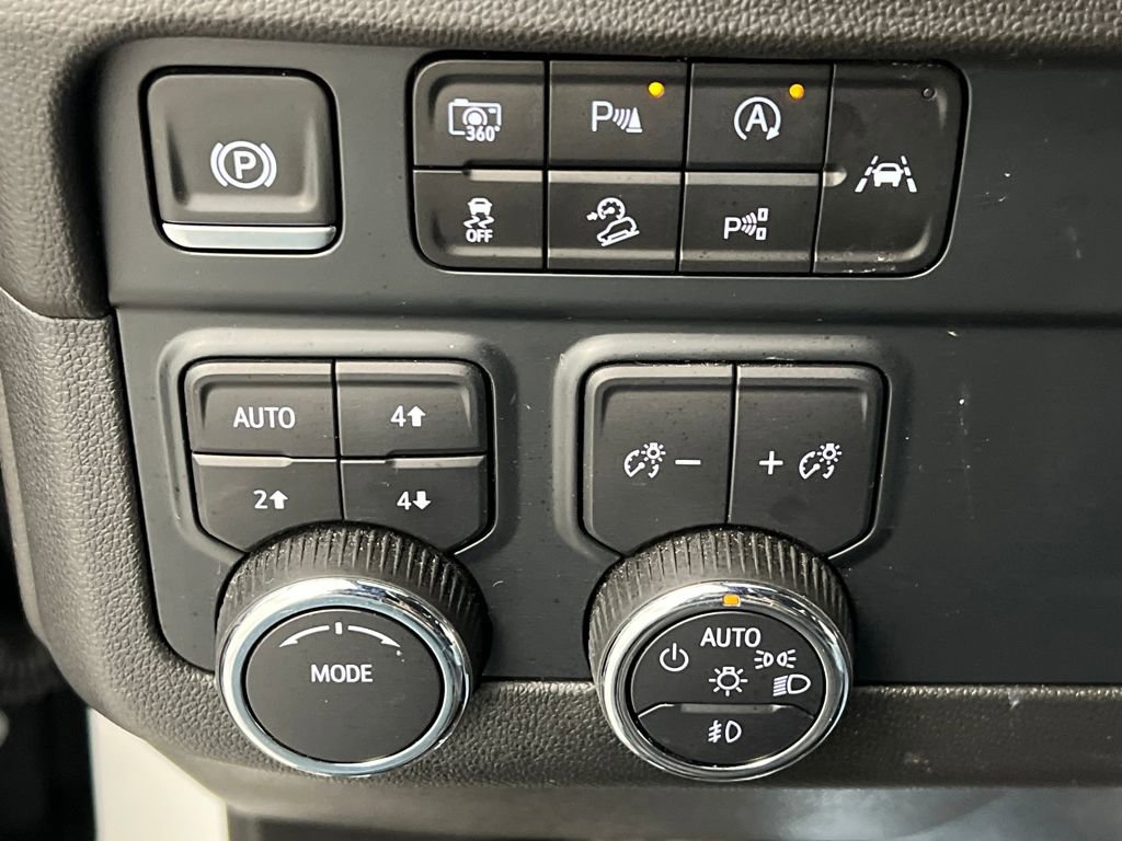 Used 2025 Chevrolet Tahoe Z71 image 49