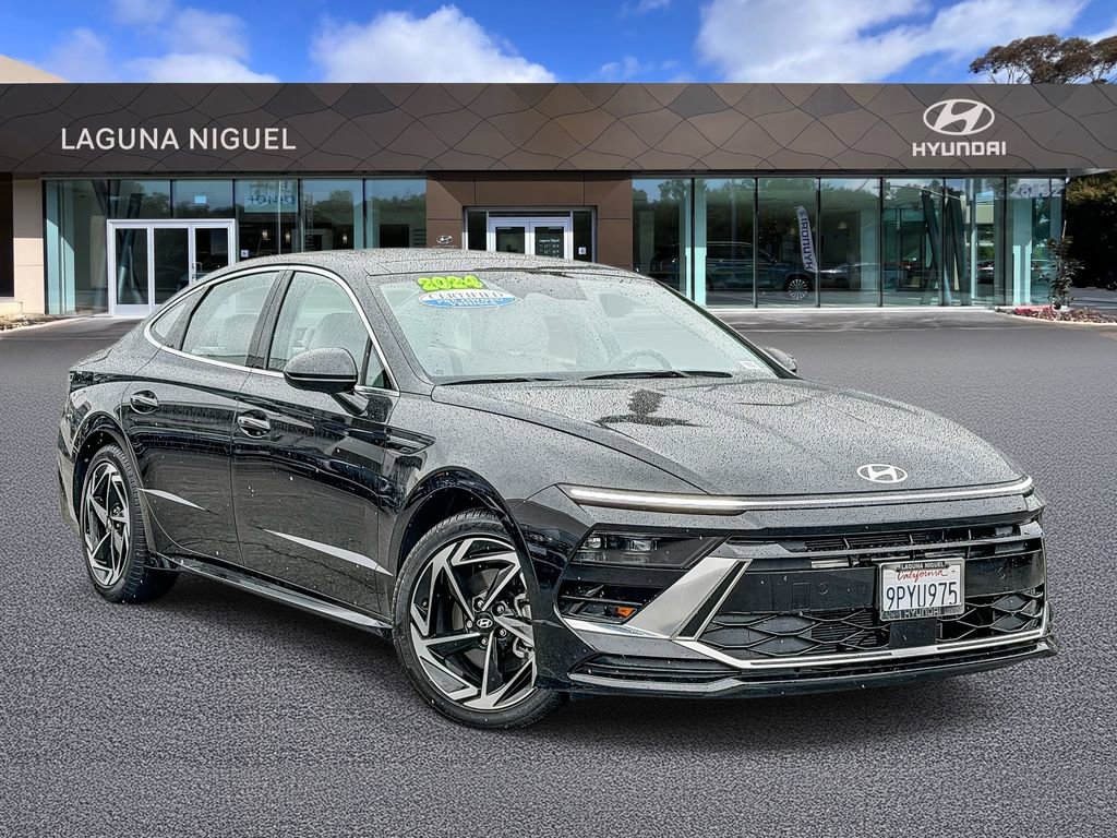 Certified 2024 Hyundai Sonata SEL w/ Convenience Package image 1