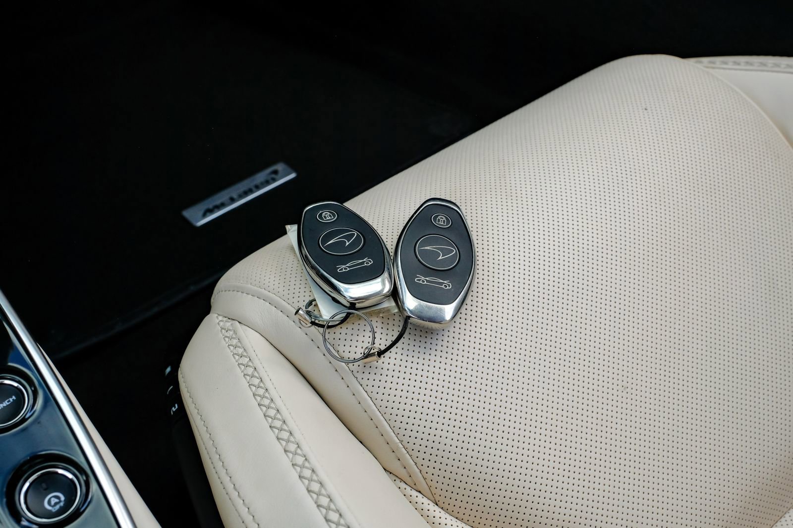 Used 2021 McLaren GT image 47