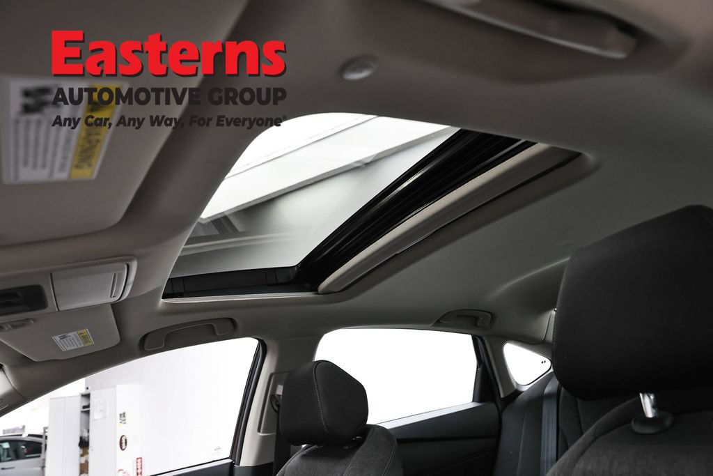 Used 2025 Honda Accord SE image 32