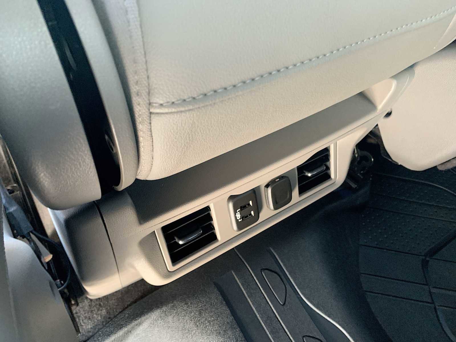 Certified 2019 Chevrolet Silverado 1500 LTZ image 20