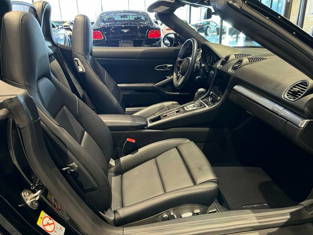 Used 2024 Porsche 718 Boxster S image 31