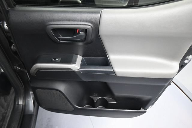 Used 2019 Toyota Tacoma SR5 AWD/4WD image 75