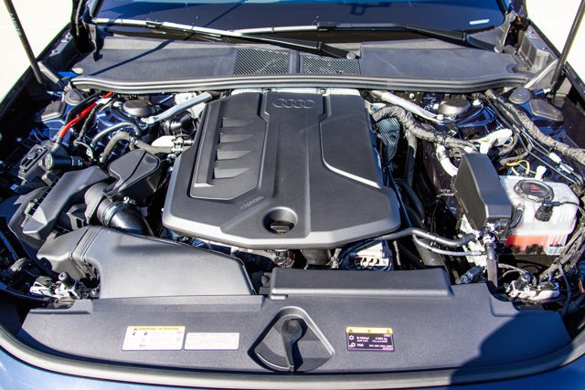 Used 2025 Audi A5 Premium w/ Convenience Package image 27