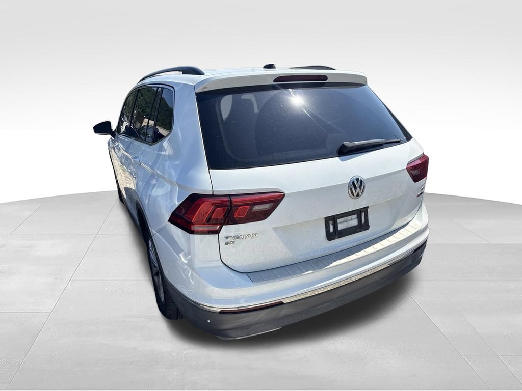 Used 2018 Volkswagen Tiguan SEL AWD/4WD image 8
