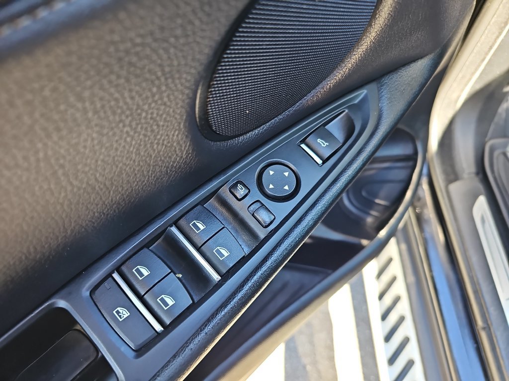 Used 2018 BMW X5 xDrive35i AWD/4WD image 19