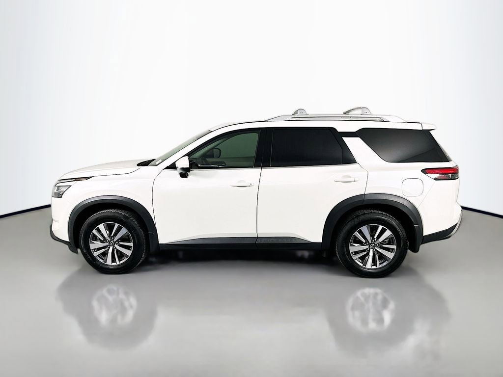 Used 2022 Nissan Pathfinder SL FWD image 4