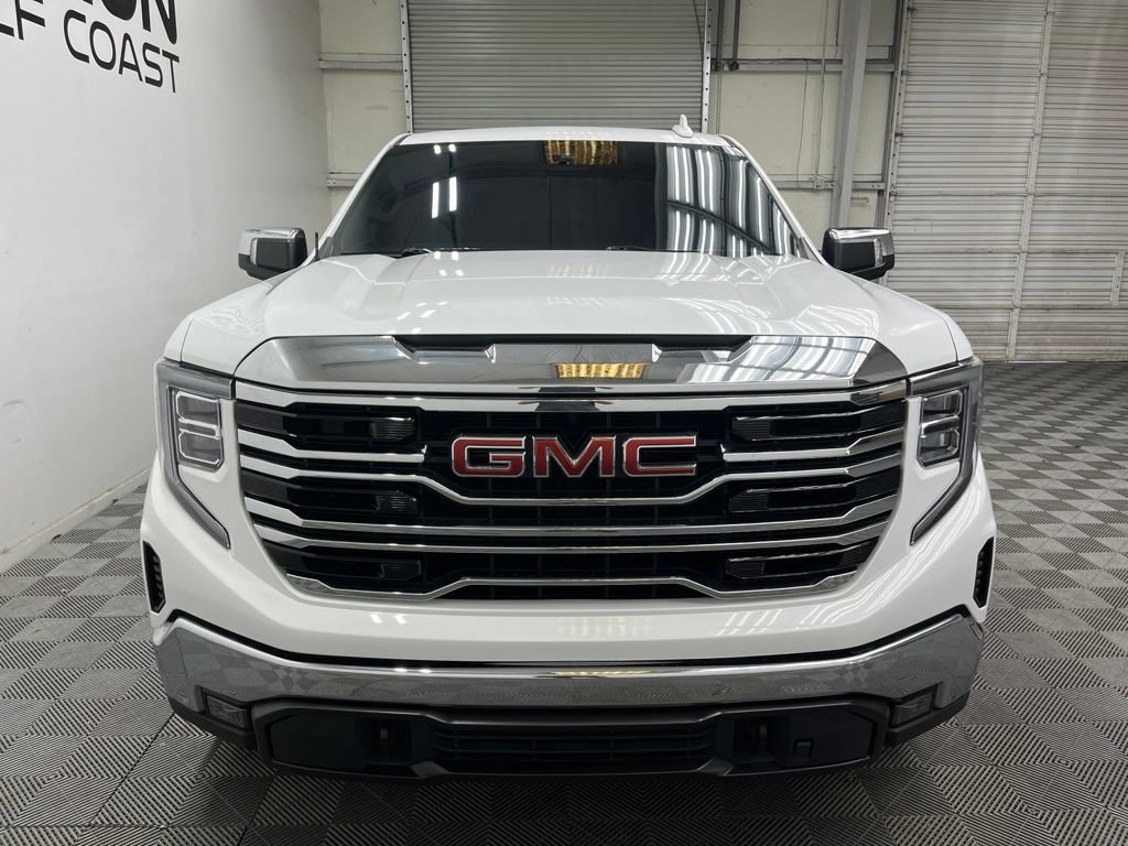Used 2023 GMC Sierra 1500 SLT w/ SLT Premium Package AWD/4WD image 9