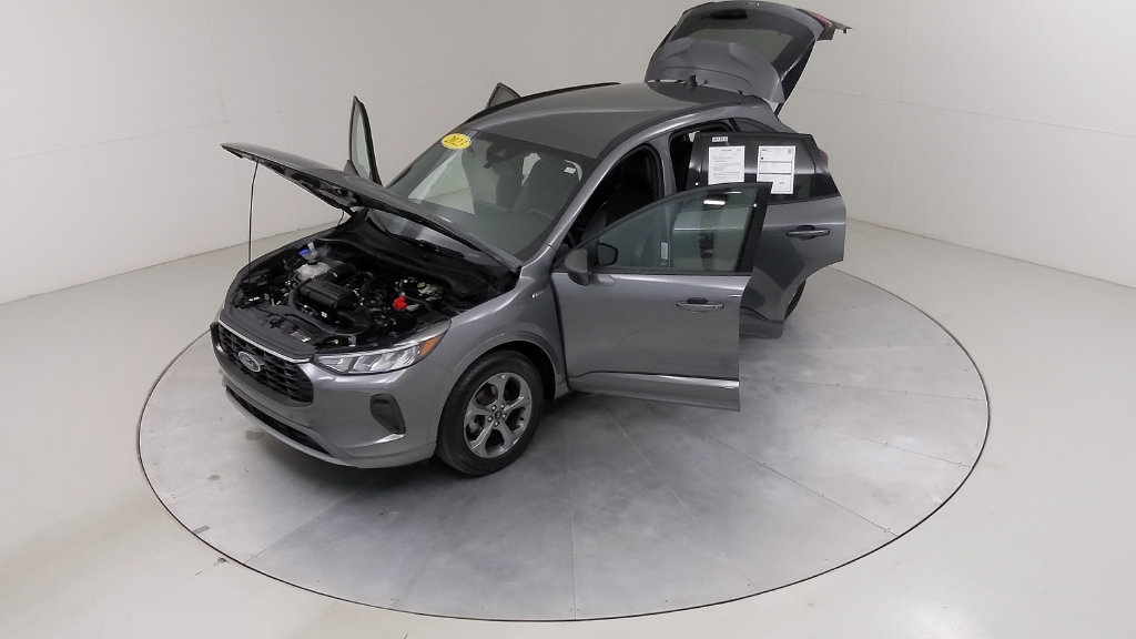 Certified 2023 Ford Escape ST-Line w/ Tech Pack #1 AWD/4WD image 56