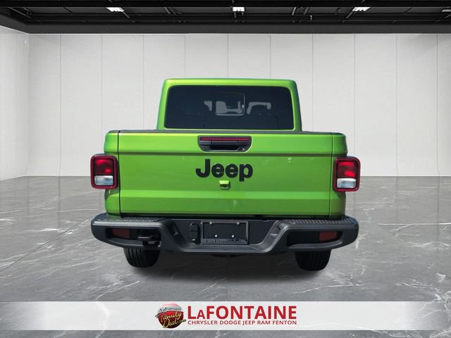 New 2025 Jeep Gladiator Sport image 4