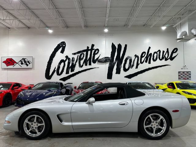Used 2002 Chevrolet Corvette Convertible w/ Preferred Equipment Group2 RWD image 2