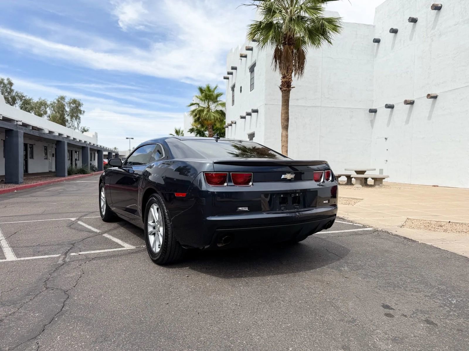 Used 2013 Chevrolet Camaro LS RWD image 4