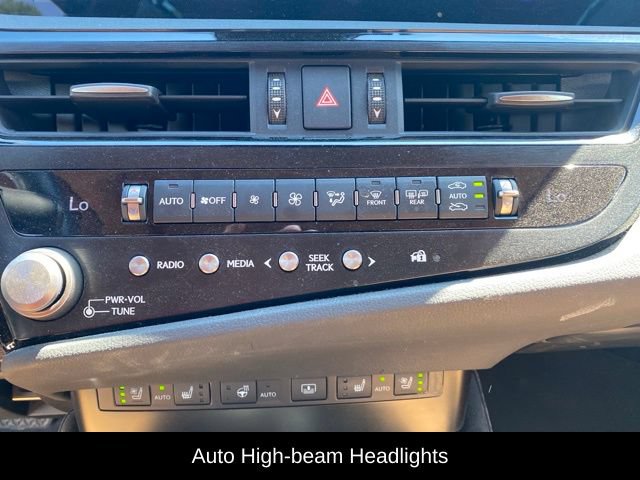 Used 2024 Lexus ES 350 Ultra Luxury w/ Accessory Package (Z2) FWD image 18