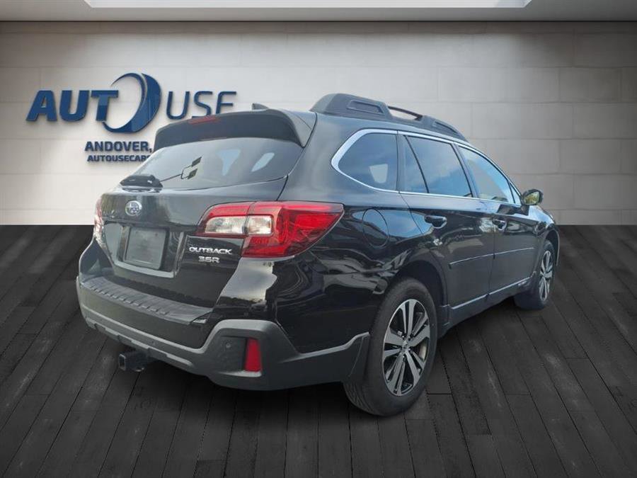 Used 2018 Subaru Outback 3.6R Limited image 9