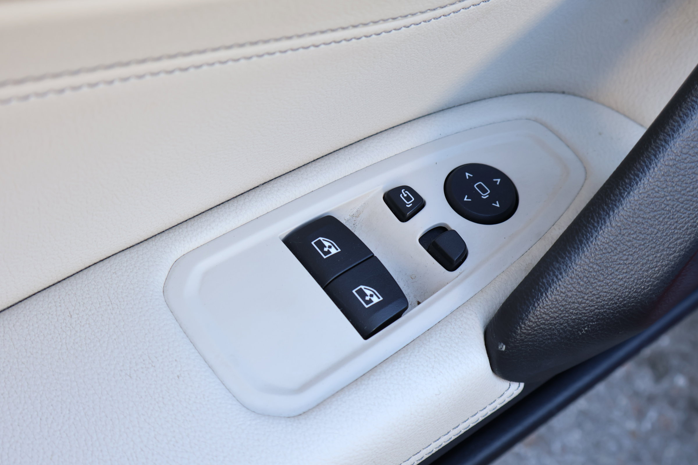 Used 2019 BMW Z4 sDrive30i w/ M Sport Package image 17