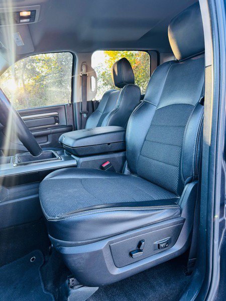 Used 2015 RAM 1500 Sport image 14