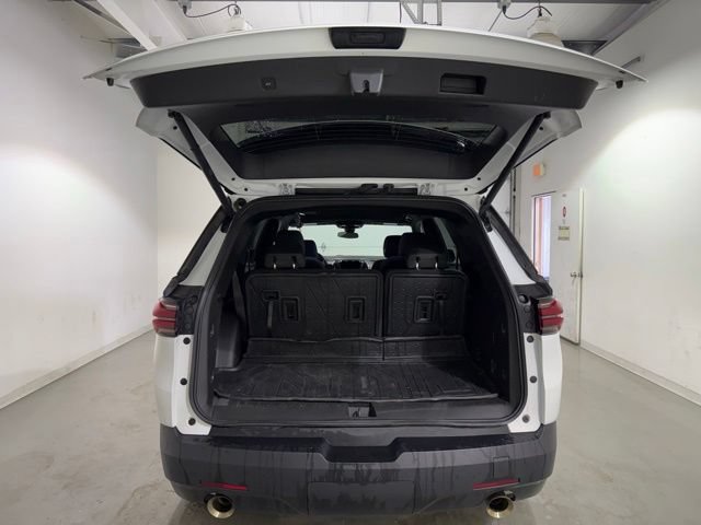 Certified 2023 Chevrolet Traverse LT FWD image 8