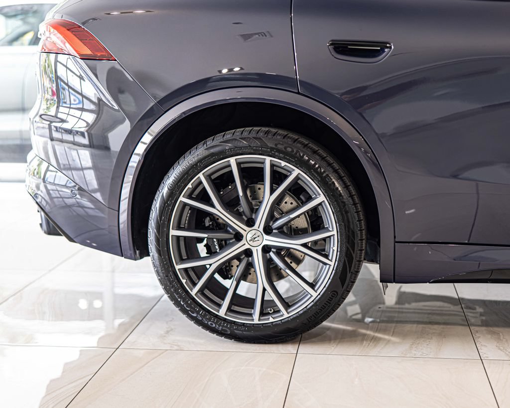 New 2026 Maserati Grecale Modena AWD/4WD image 11