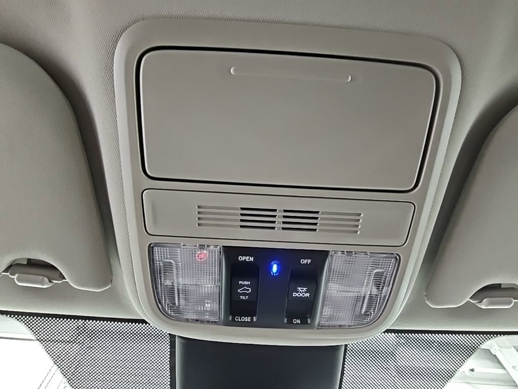 New 2026 Honda Odyssey Elite image 24