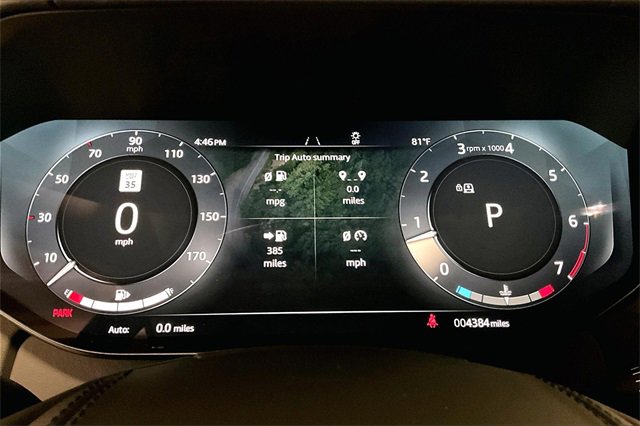 Certified 2025 Land Rover Range Rover SE image 22