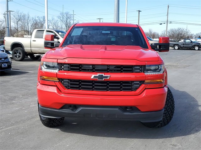 Used 2016 Chevrolet Silverado 1500 Custom w/ Custom Convenience Package image 2