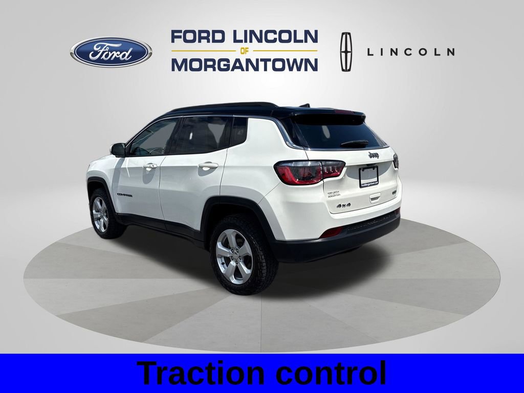 Used 2020 Jeep Compass Latitude w/ Cold Weather Group AWD/4WD image 9