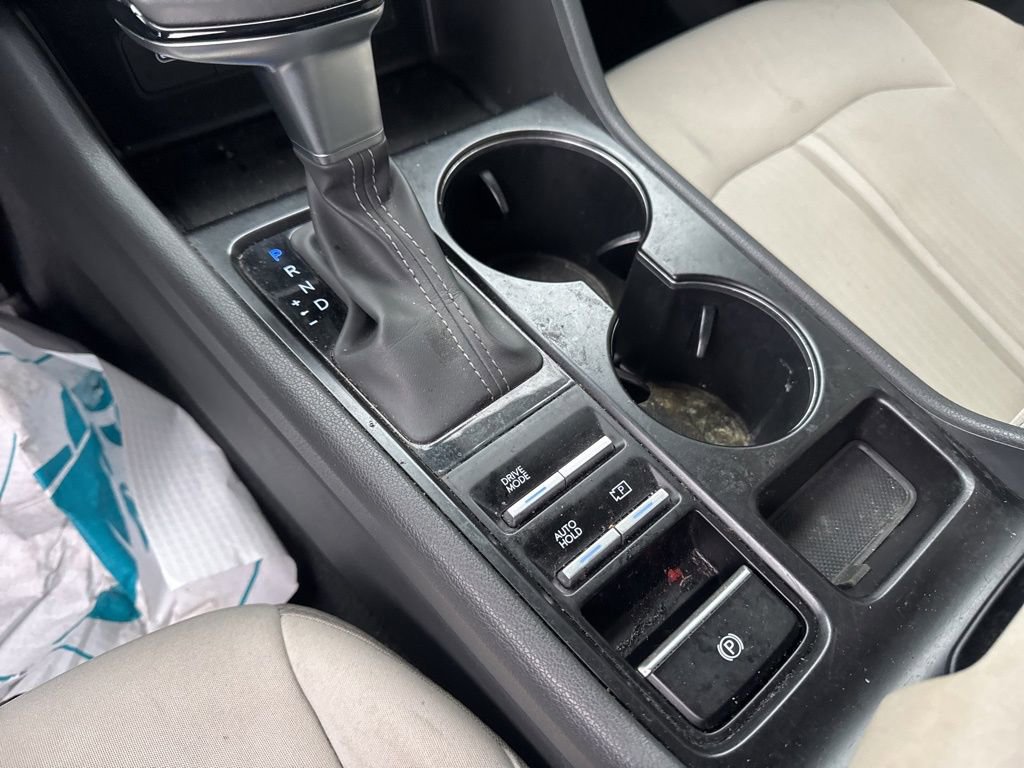 Used 2025 Hyundai Sonata SE image 7