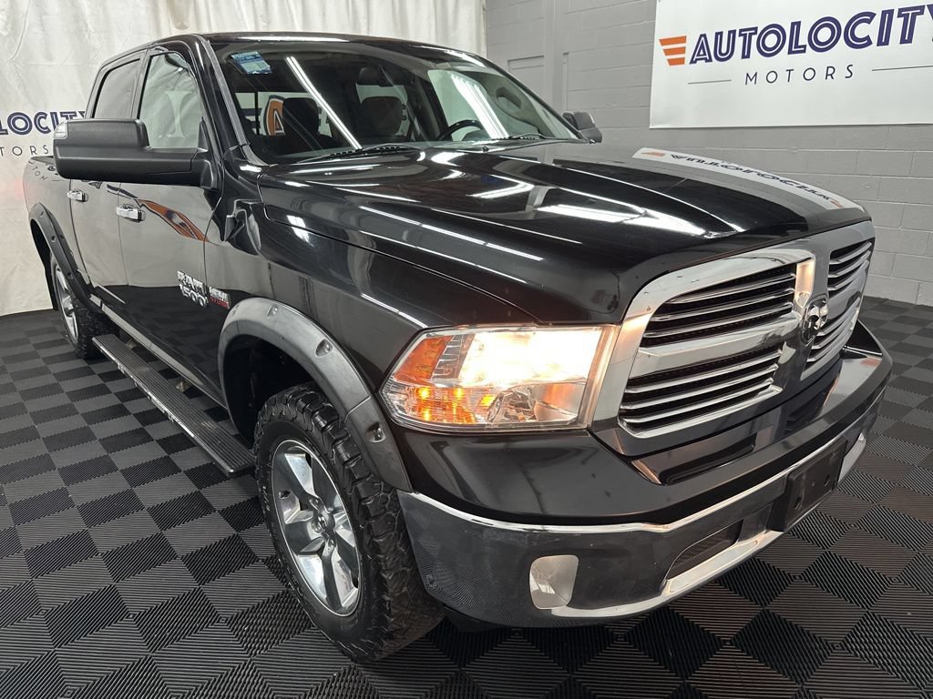 Used 2015 RAM 1500 SLT AWD/4WD image 2