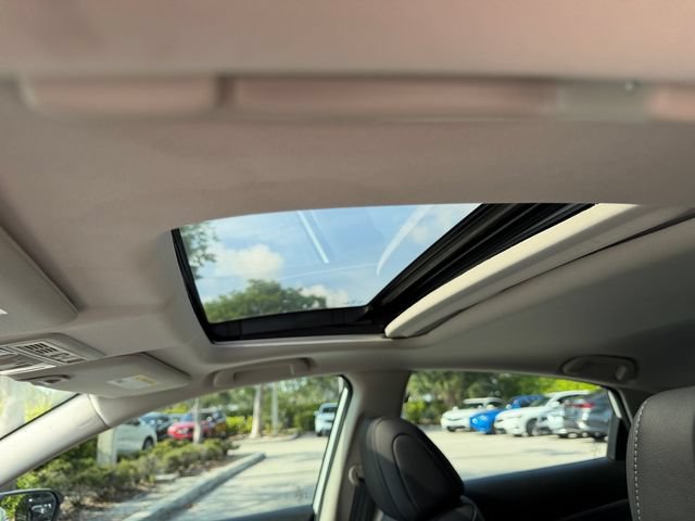 Certified 2020 Honda Insight Touring image 21