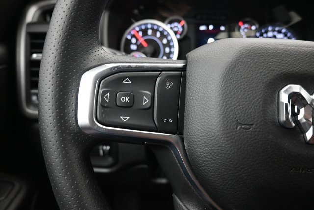 New 2027 RAM 1500 Express AWD/4WD image 13