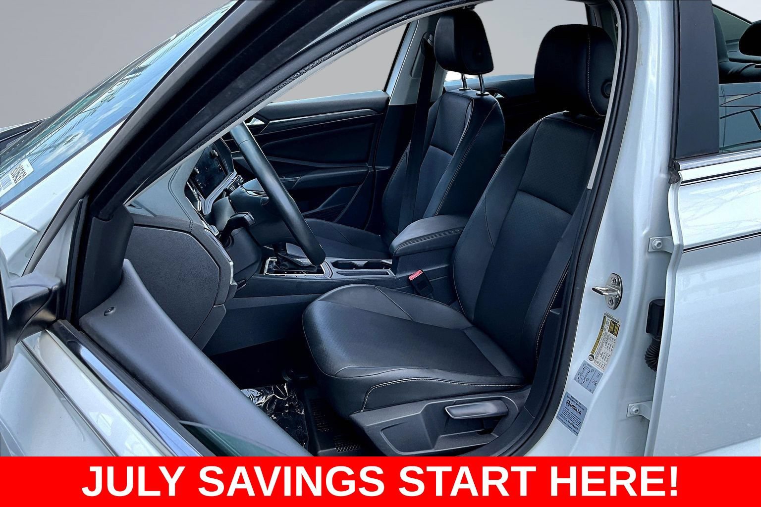 Used 2020 Volkswagen Jetta SEL FWD image 27
