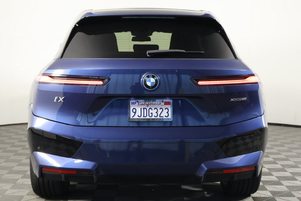 Certified 2024 BMW iX xDrive50 w/ Premium Package AWD/4WD image 5