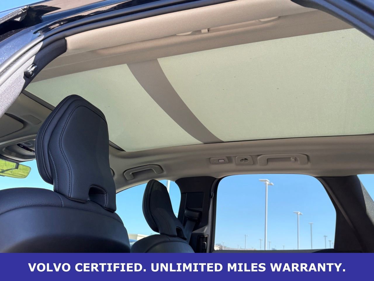 Certified 2025 Volvo XC60 B5 Plus image 34