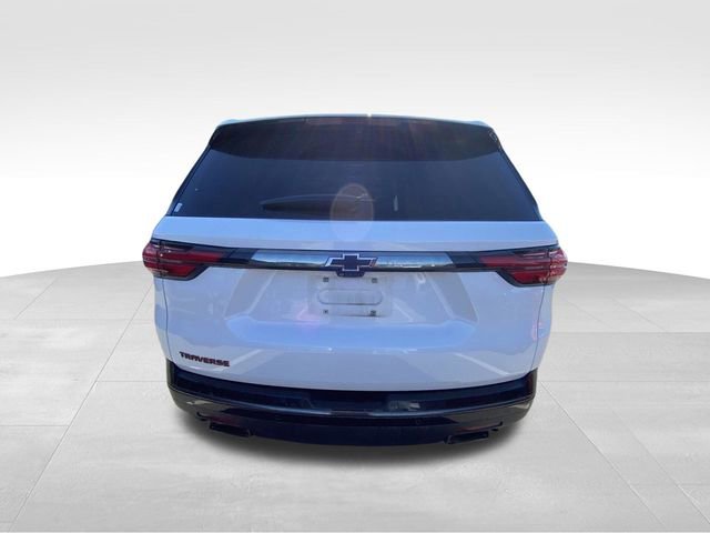 Used 2022 Chevrolet Traverse Premier w/ Redline Edition FWD image 16
