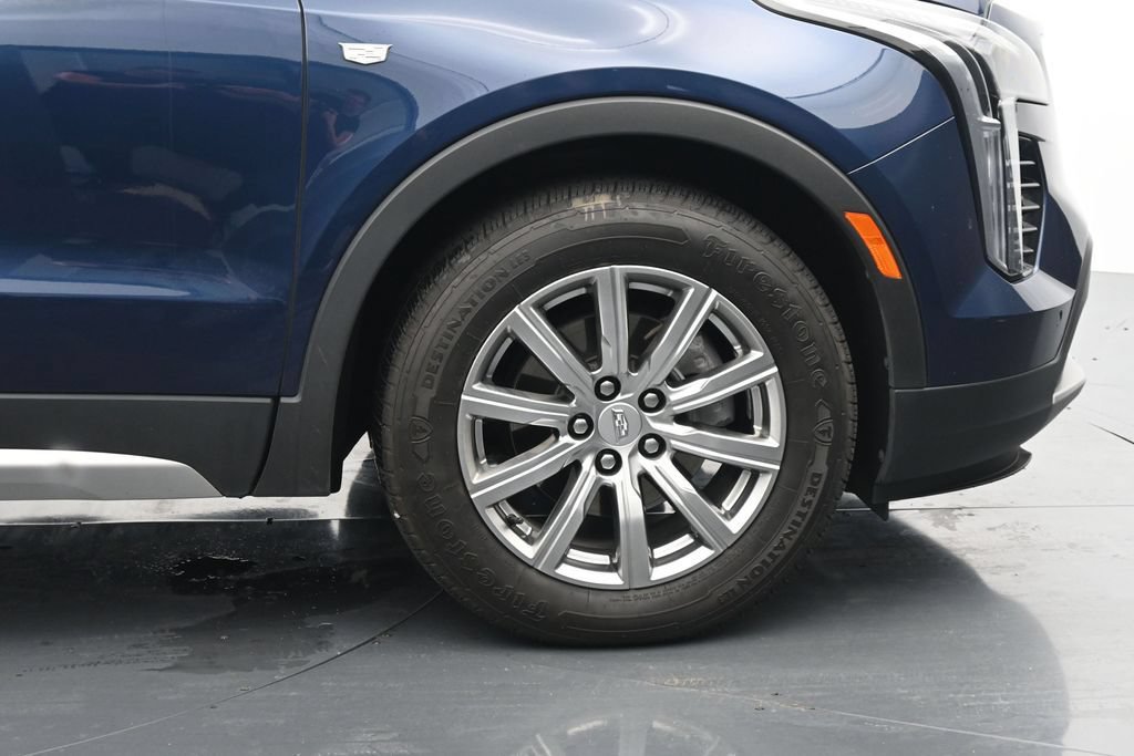 Used 2021 Cadillac XT4 Premium Luxury AWD/4WD image 11