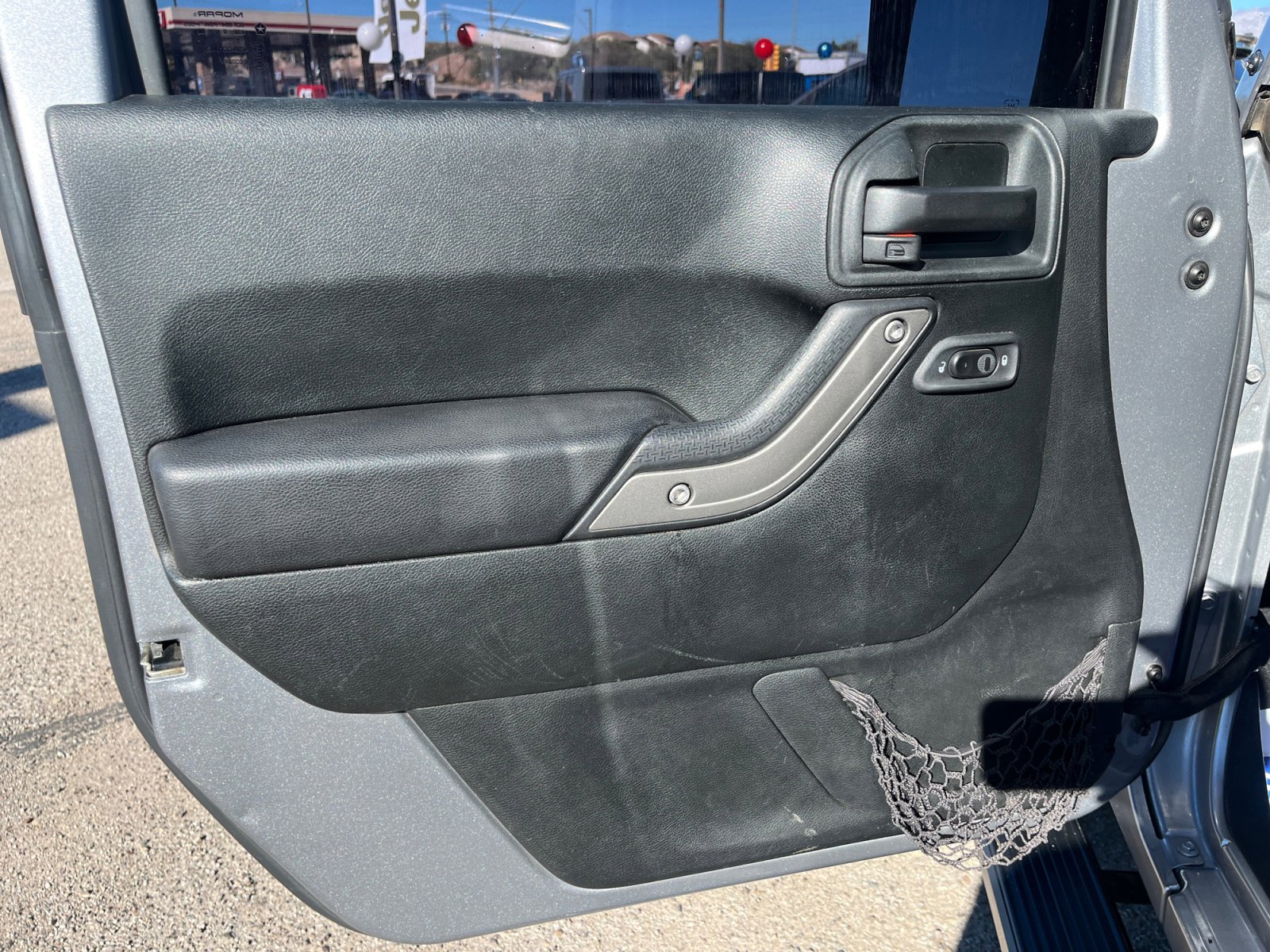 Used 2018 Jeep Wrangler Unlimited Sport S image 13